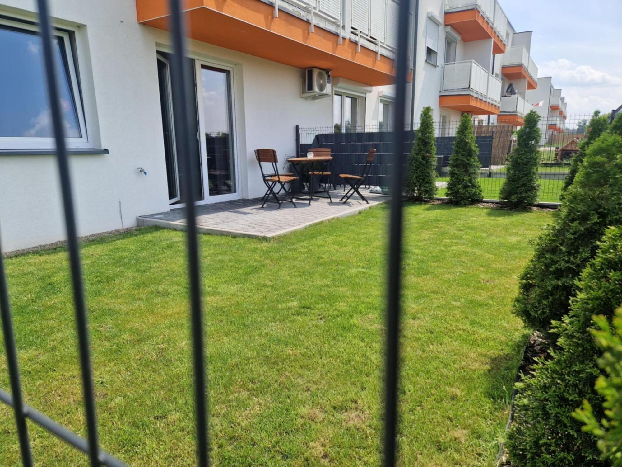 Krakowska 24 Z Ogrodkiem Ostrow Wielkopolski